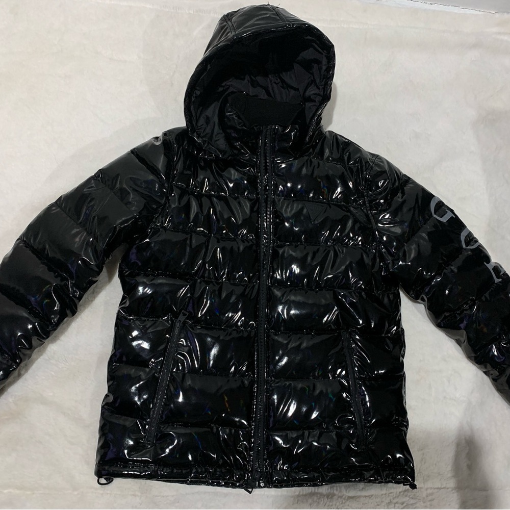 Guess men’s holographic coat size Large